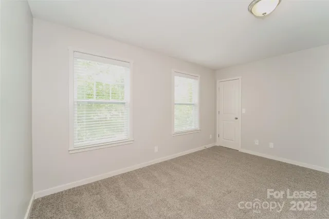 $2,075 | 8043 Gleen Oak Lane, Huntersville, NC 28078