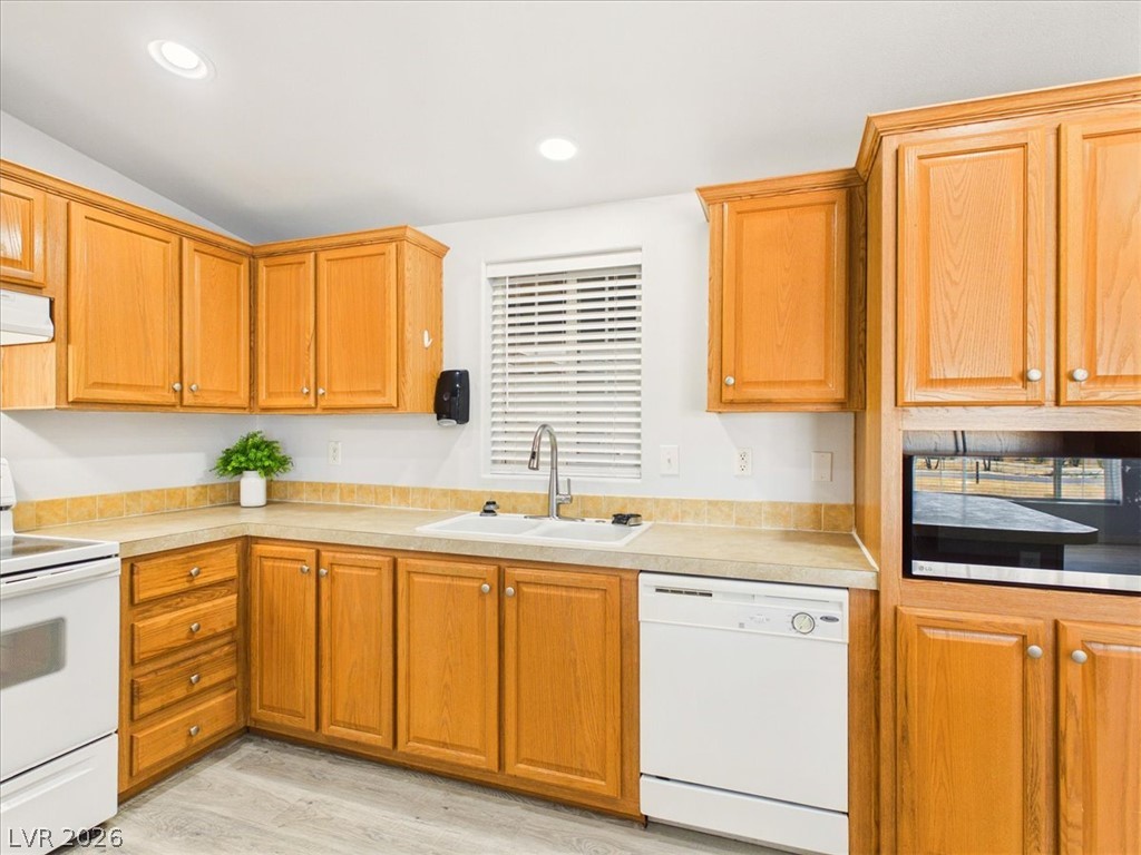 2630 Retread Road Pahrump, NV 89048 - Photo 28 of 95