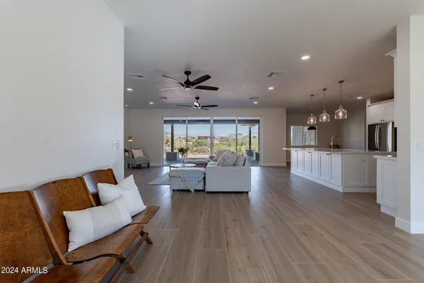 $1,095,000 | 3909 South Veronica Lane, Gold Canyon, AZ 85118