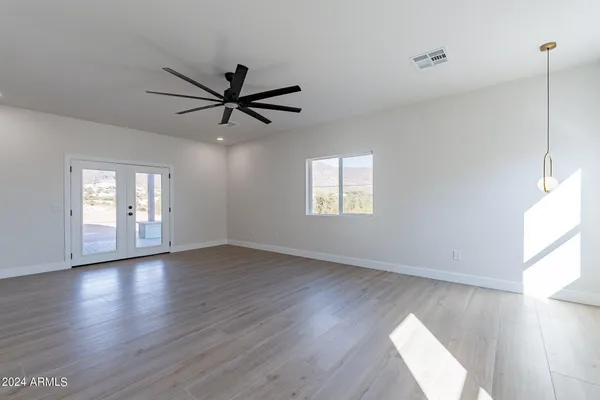 $1,095,000 | 3909 South Veronica Lane, Gold Canyon, AZ 85118