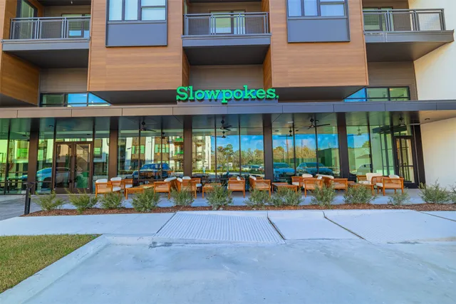 $2,303 | 10505 Deerwood Road, Unit 134, Houston, TX 77042