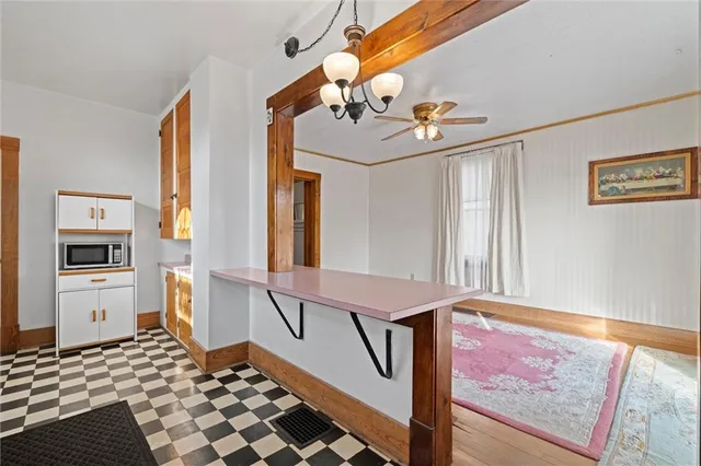 $225,000 | 180 Center Street, Springdale, PA 15144