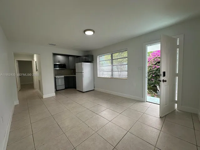 $1,848 | 2550 Southwest 9th Street, Unit A, Miami, FL 33135