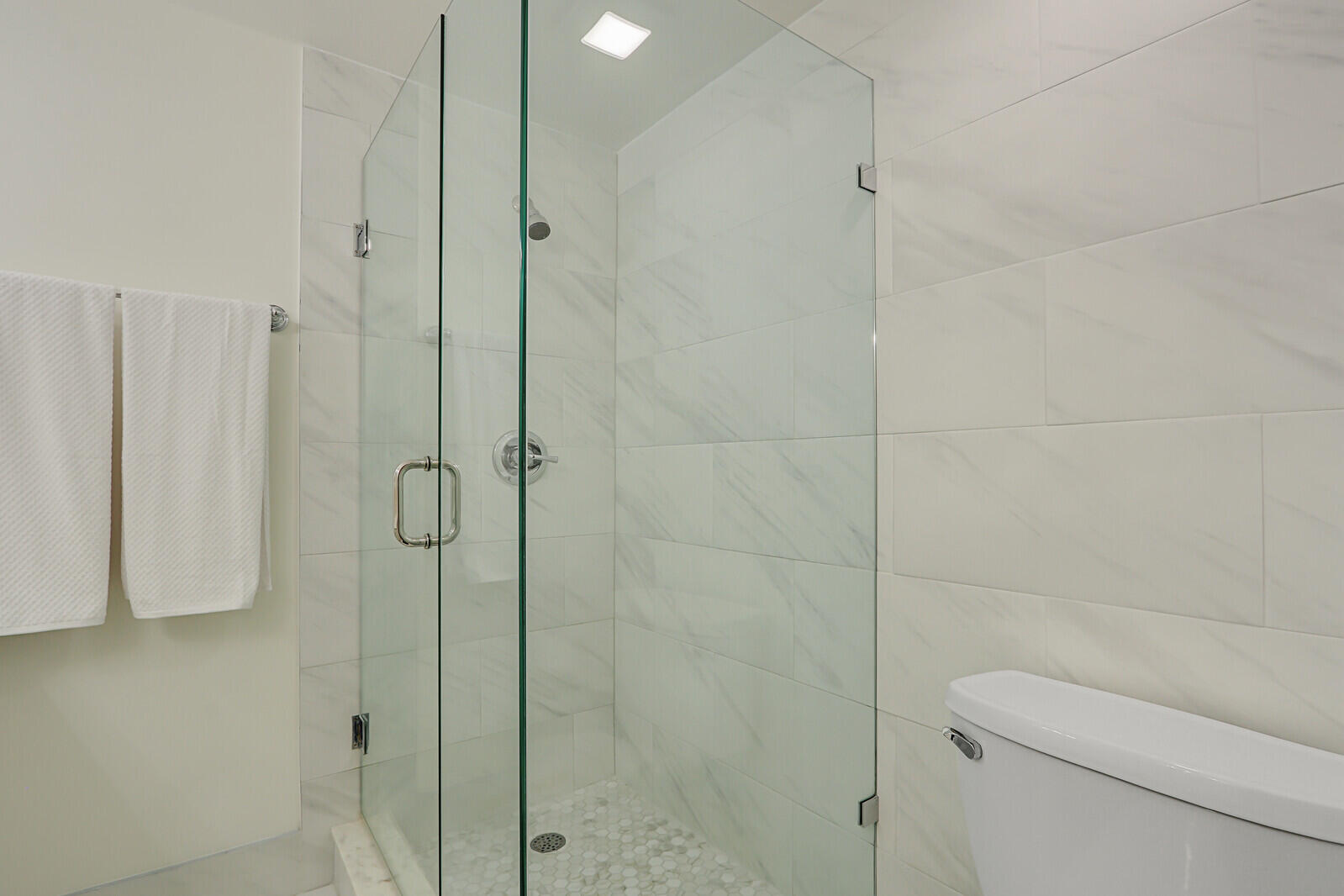 1138 11th Court Jupiter, FL 33477 - Photo 20 of 36 29_Image_29_mls