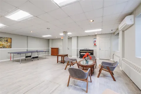 $675,000 | 522 Shore Road, Unit 6M, Long Beach, NY 11561