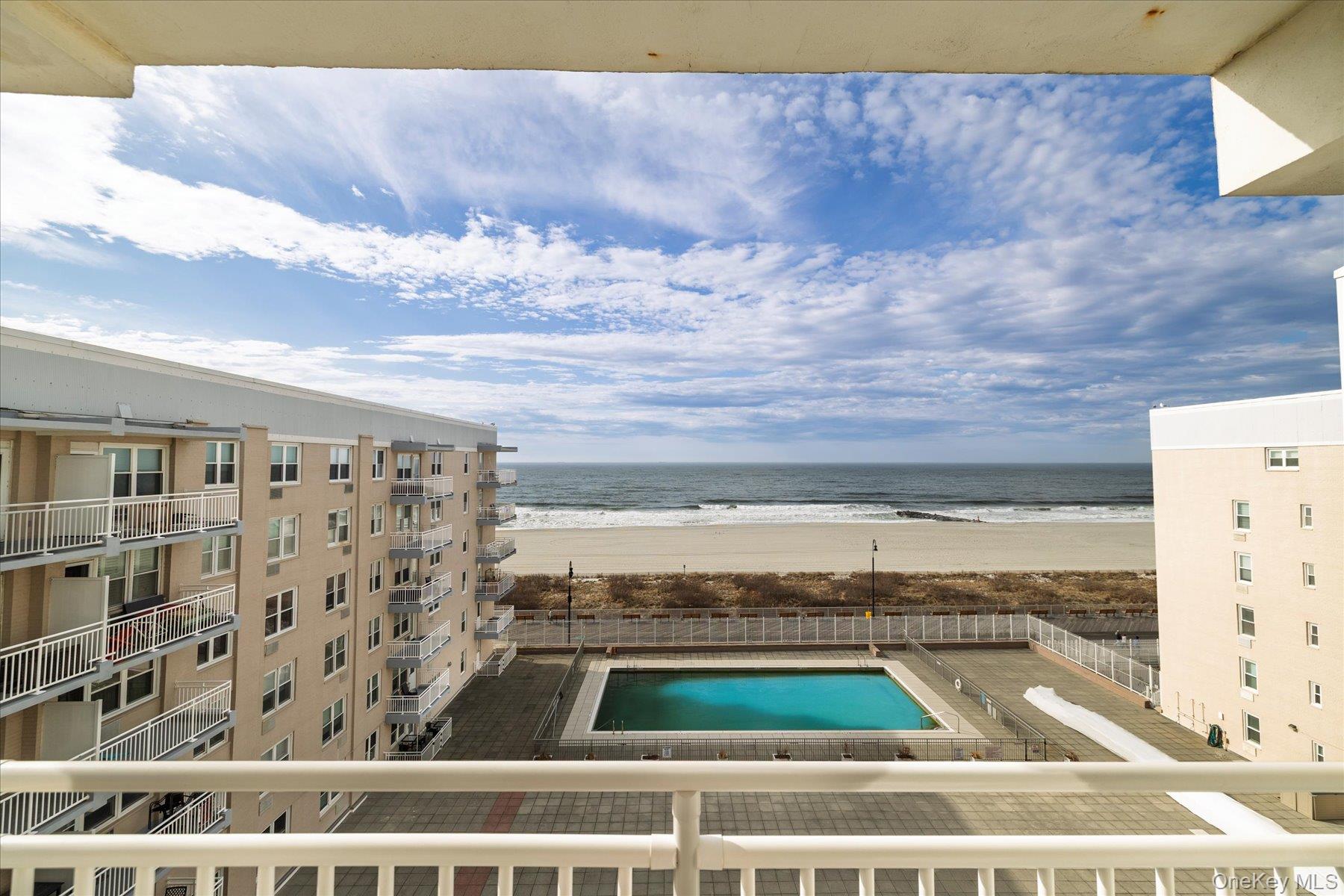 522 Shore Road, Unit 6M Long Beach, NY 11561 - Photo 4 of 28 South-facing balcony with direct ocean views