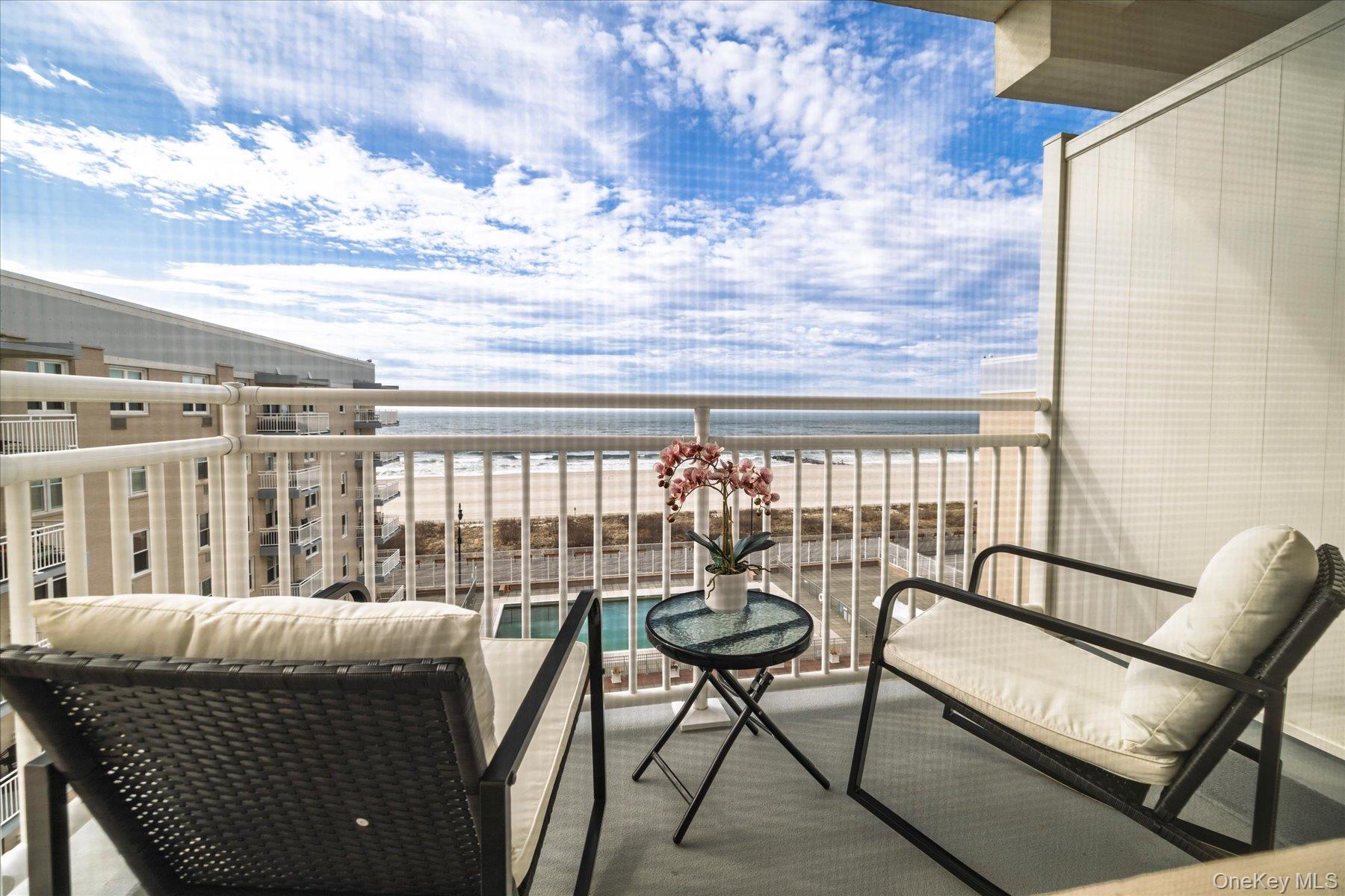 522 Shore Road, Unit 6M Long Beach, NY 11561 - Photo 5 of 28