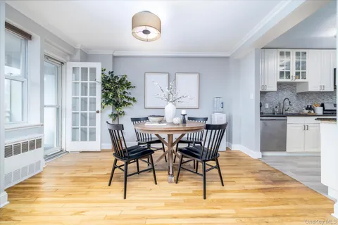 $675,000 | 522 Shore Road, Unit 6M, Long Beach, NY 11561