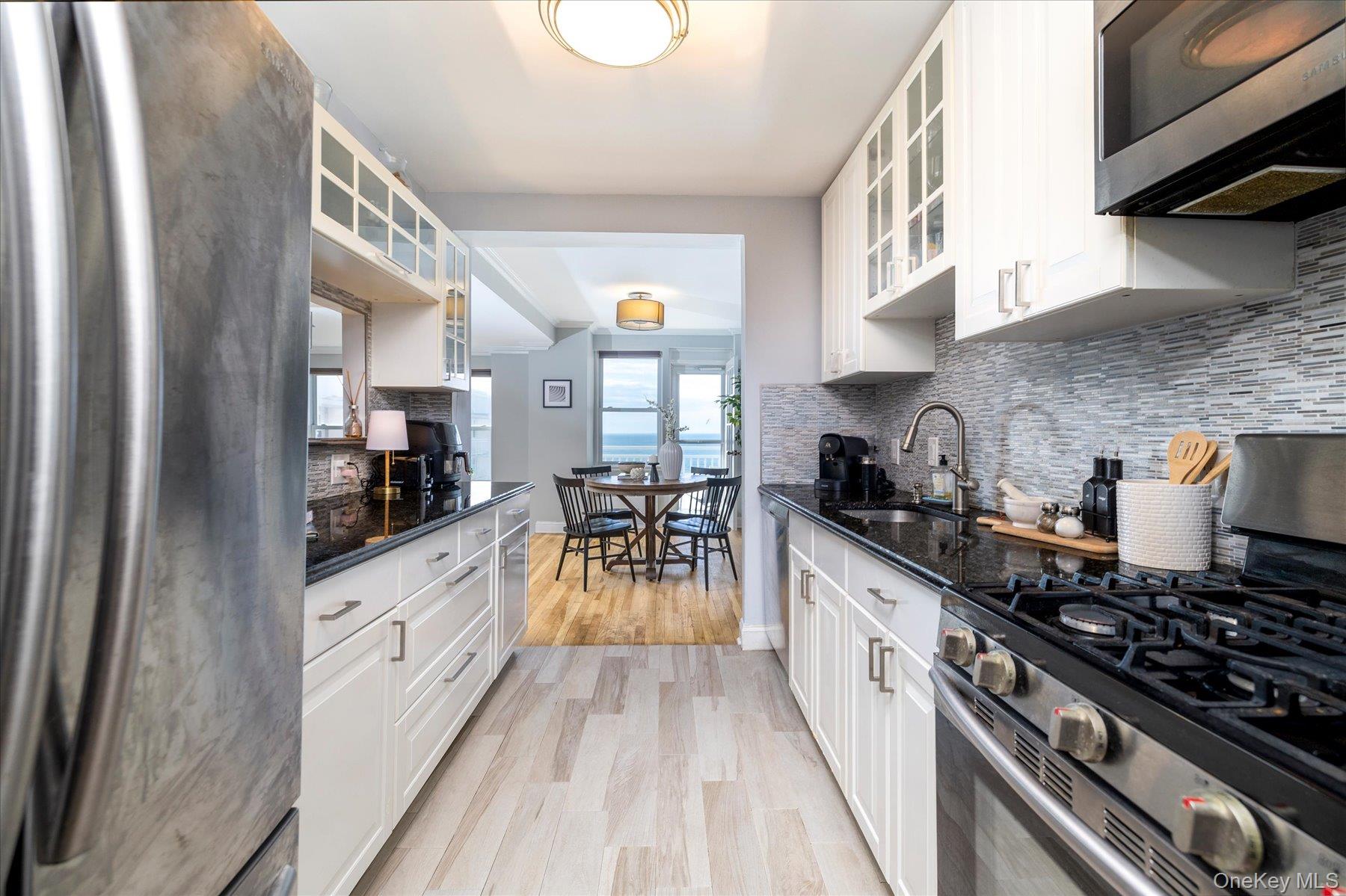 522 Shore Road, Unit 6M Long Beach, NY 11561 - Photo 10 of 28