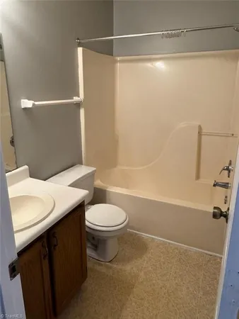$1,225 | 661 Mystic Drive, Greensboro, NC 27406