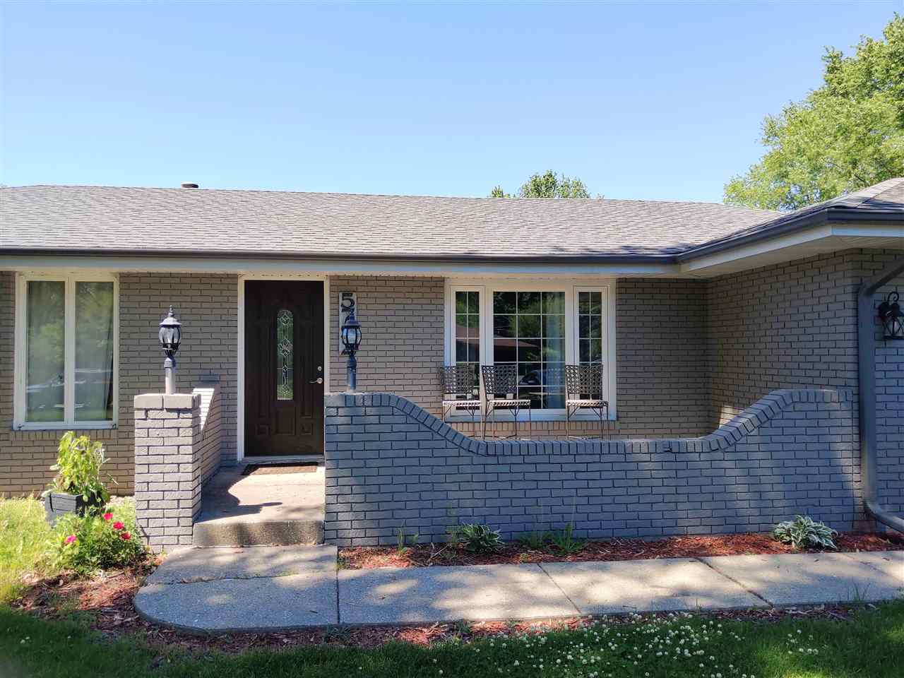 5792 Dover Road Rockford, IL 61109 - Photo 2 of 40 Gallery Image 2
