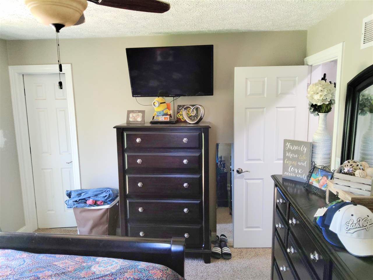 5792 Dover Road Rockford, IL 61109 - Photo 35 of 40 Gallery Image 35