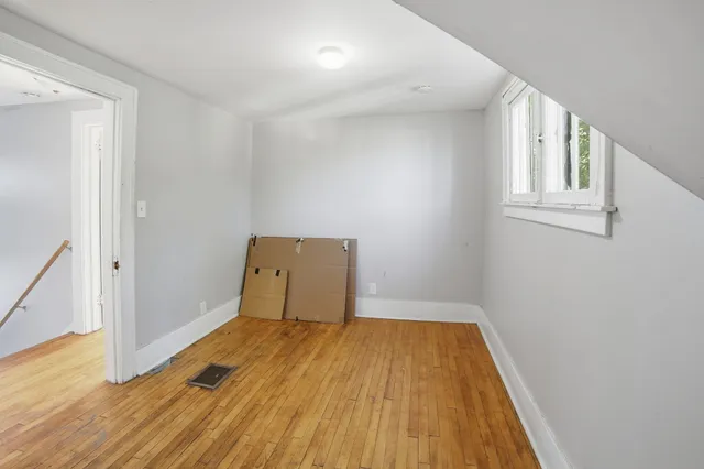 $150,000 | 545 Oakdale Street Southeast, Grand Rapids, MI 49507