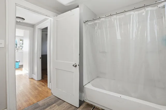 $150,000 | 545 Oakdale Street Southeast, Grand Rapids, MI 49507