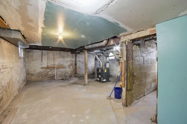 $150,000 | 545 Oakdale Street Southeast, Grand Rapids, MI 49507