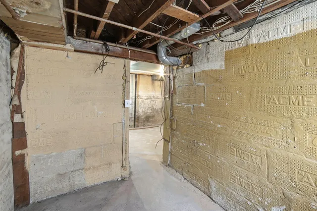 $150,000 | 545 Oakdale Street Southeast, Grand Rapids, MI 49507