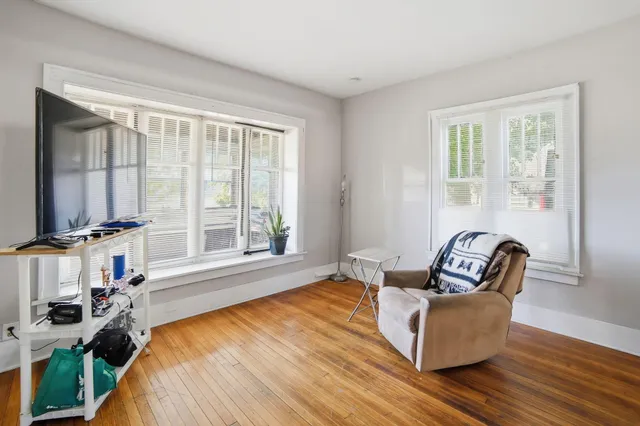 $150,000 | 545 Oakdale Street Southeast, Grand Rapids, MI 49507