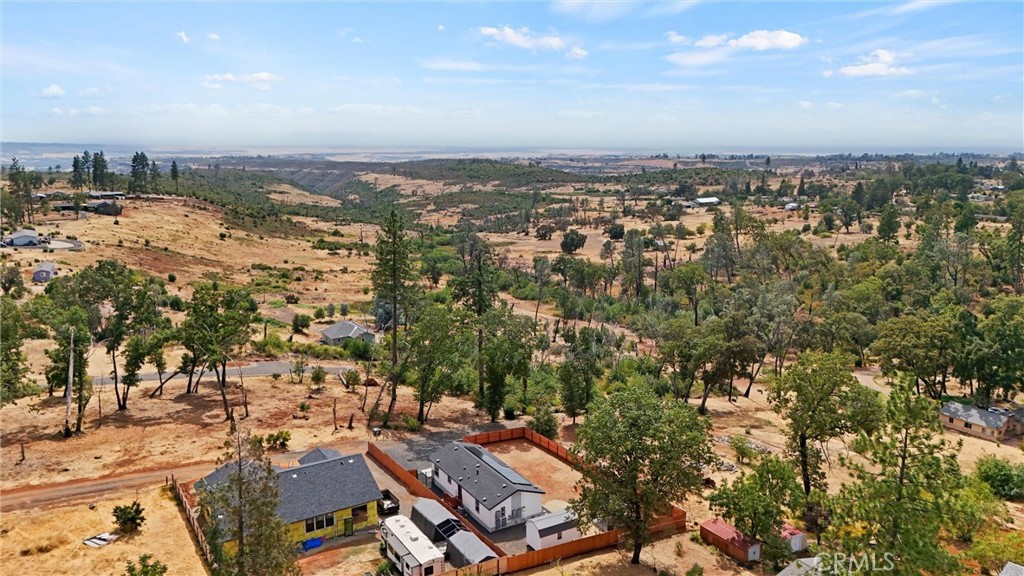 1575 La Grand View Road Paradise, CA 95969 - Photo 38 of 38 an aerial view of a city