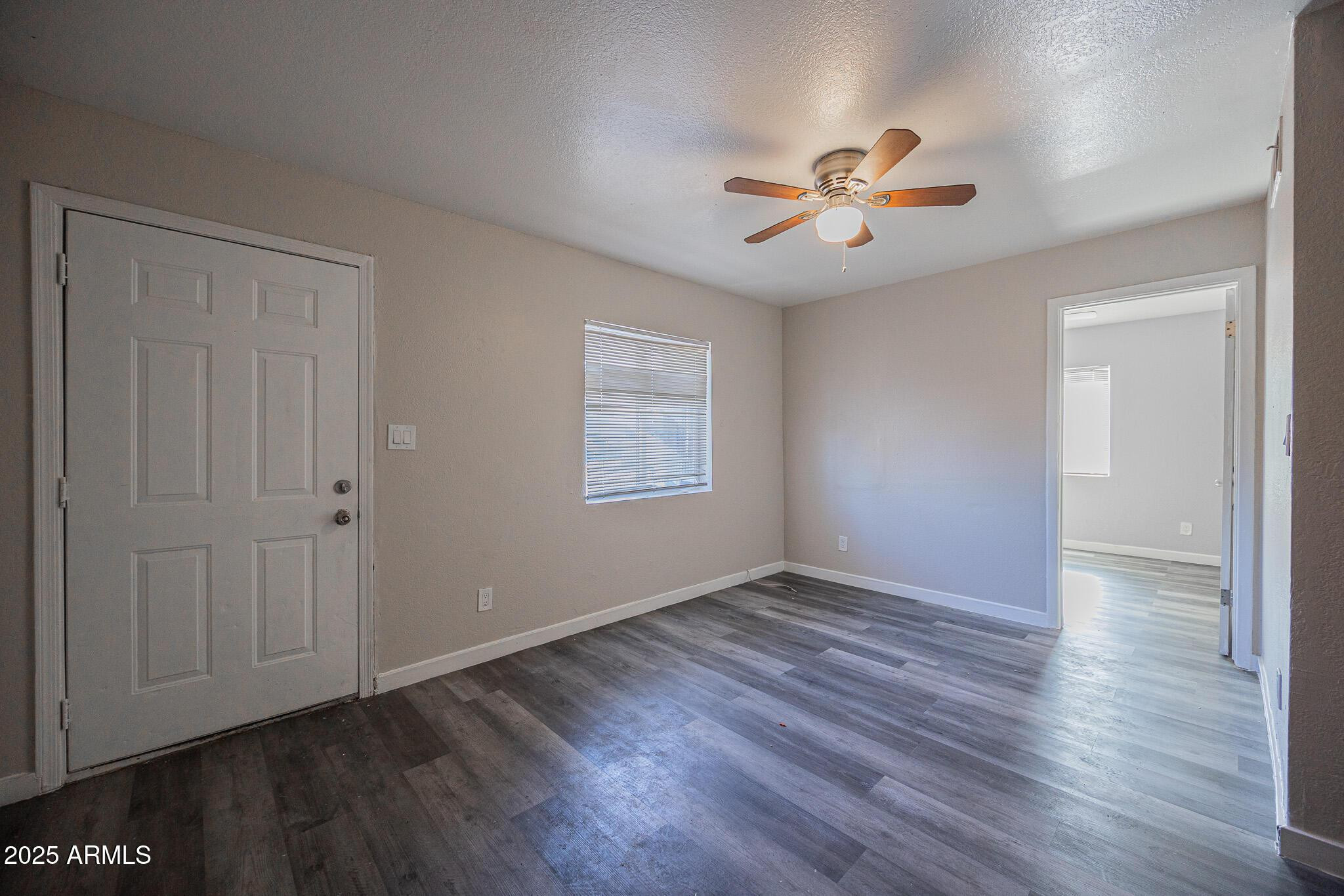 1703 West Mountain View Road, Unit 1 Phoenix, AZ 85021 - Photo 8 of 13 Photo #8