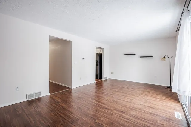 $2,500 | 16 Sanders Farm Drive, Penfield, NY 14526