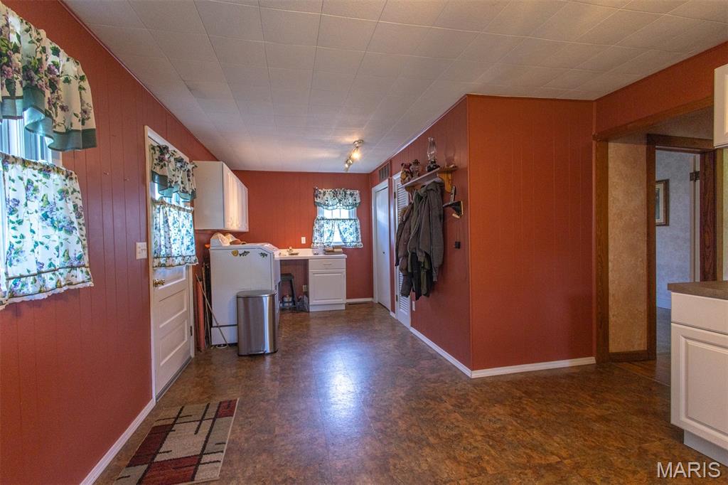 113 Judy Street Perry, MO 63462 - Photo 6 of 30