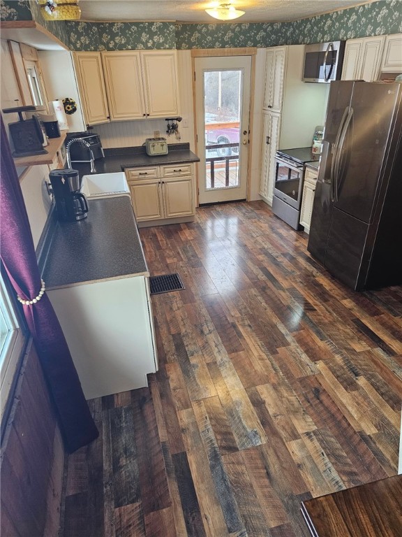 5691 Buck Settlement Road Bath, NY 14810 - Photo 25 of 34