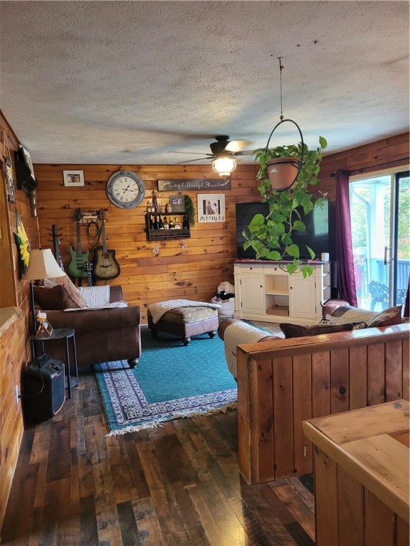 5691 Buck Settlement Road Bath, NY 14810 - Photo 7 of 34