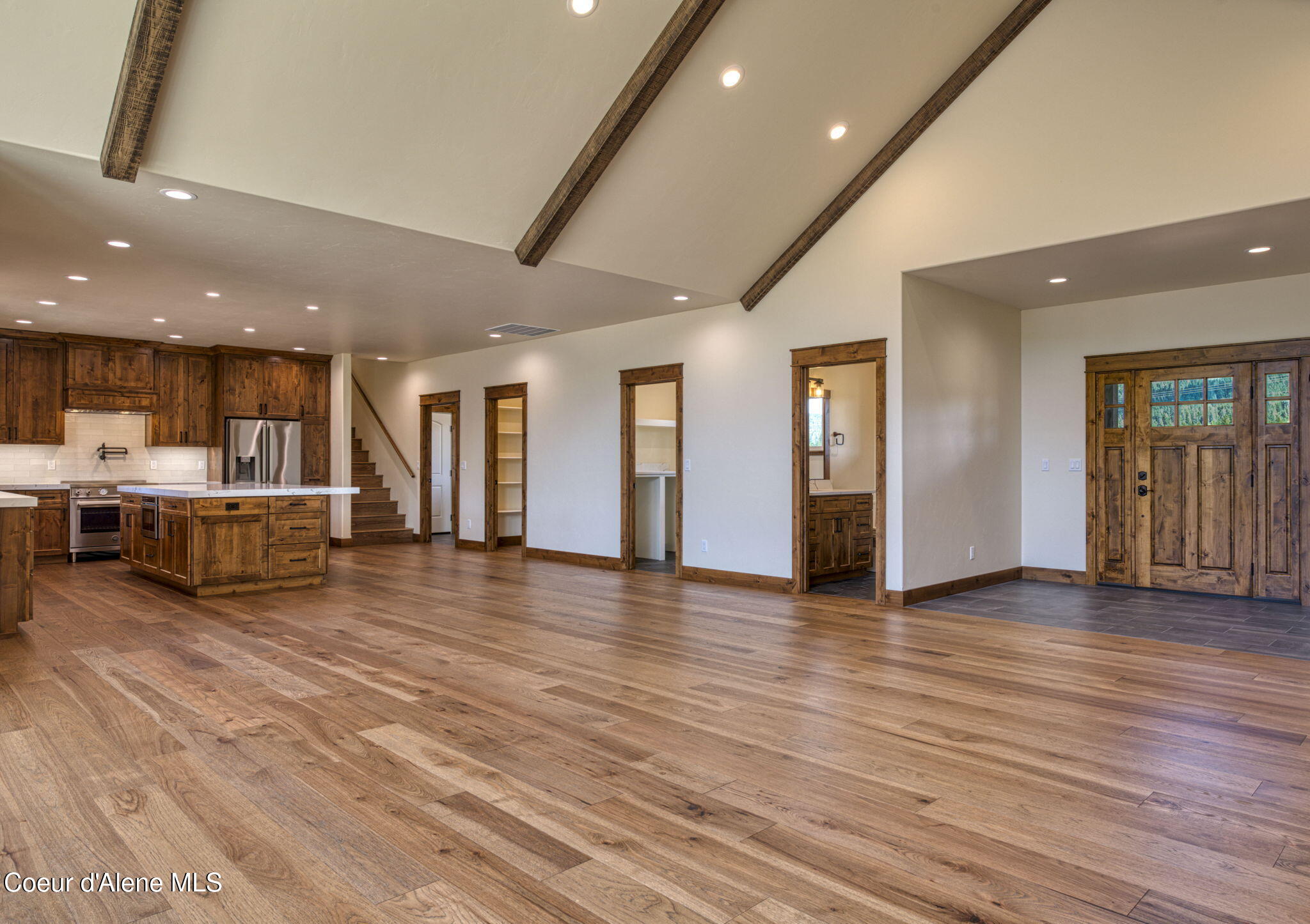 4450 Dufort Road Sagle, ID 83860 - Photo 49 of 81 Great Room