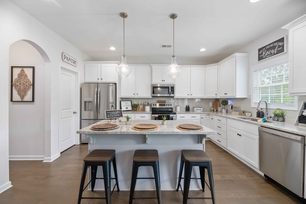 2071 Blue Beak Bend Opelika, AL 36804 - Photo 13 of 40