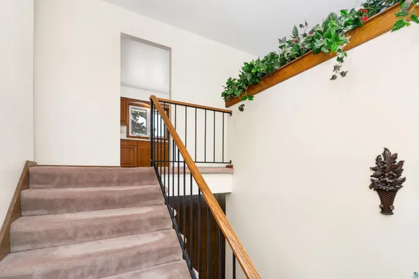 $349,900 | 601 Glenwood Street, Duluth, MN 55803