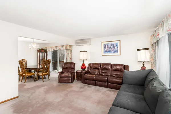 $349,900 | 601 Glenwood Street, Duluth, MN 55803