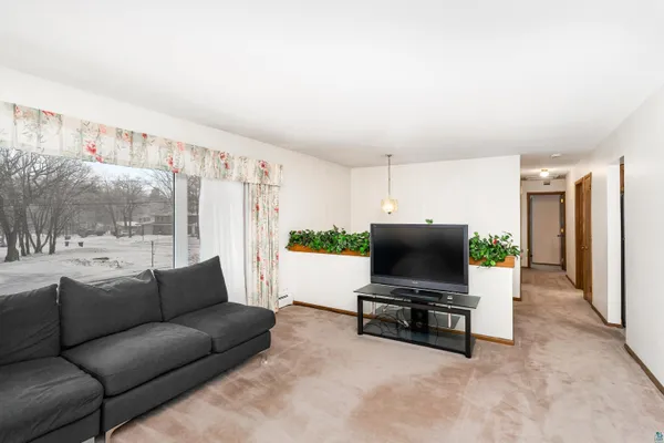 $349,900 | 601 Glenwood Street, Duluth, MN 55803