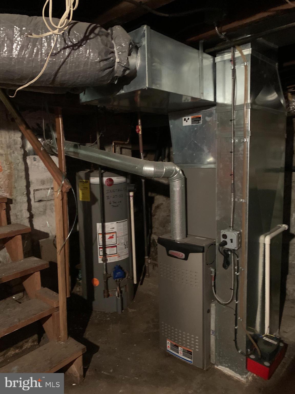 244 Cedar Street Bristol, PA 19007 - Photo 16 of 18