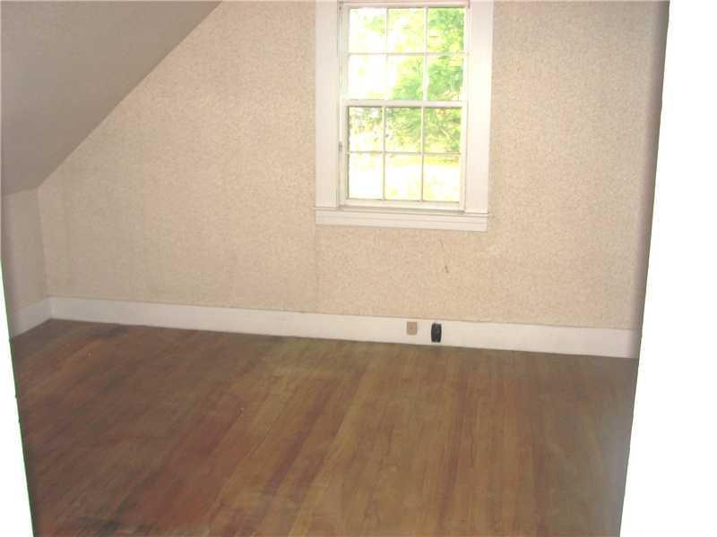21 Old Winthrop Road Augusta, ME 04330 - Photo 12 of 19 Master Bedroom.