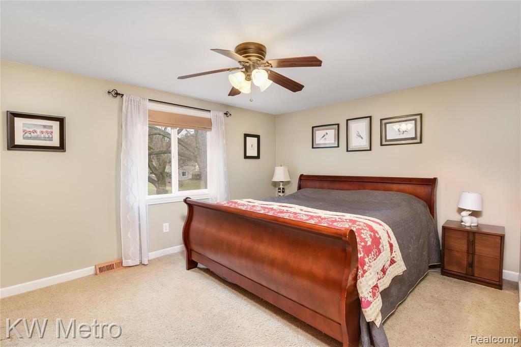 550 May Road Rochester Hills, MI 48307 - Photo 17 of 28