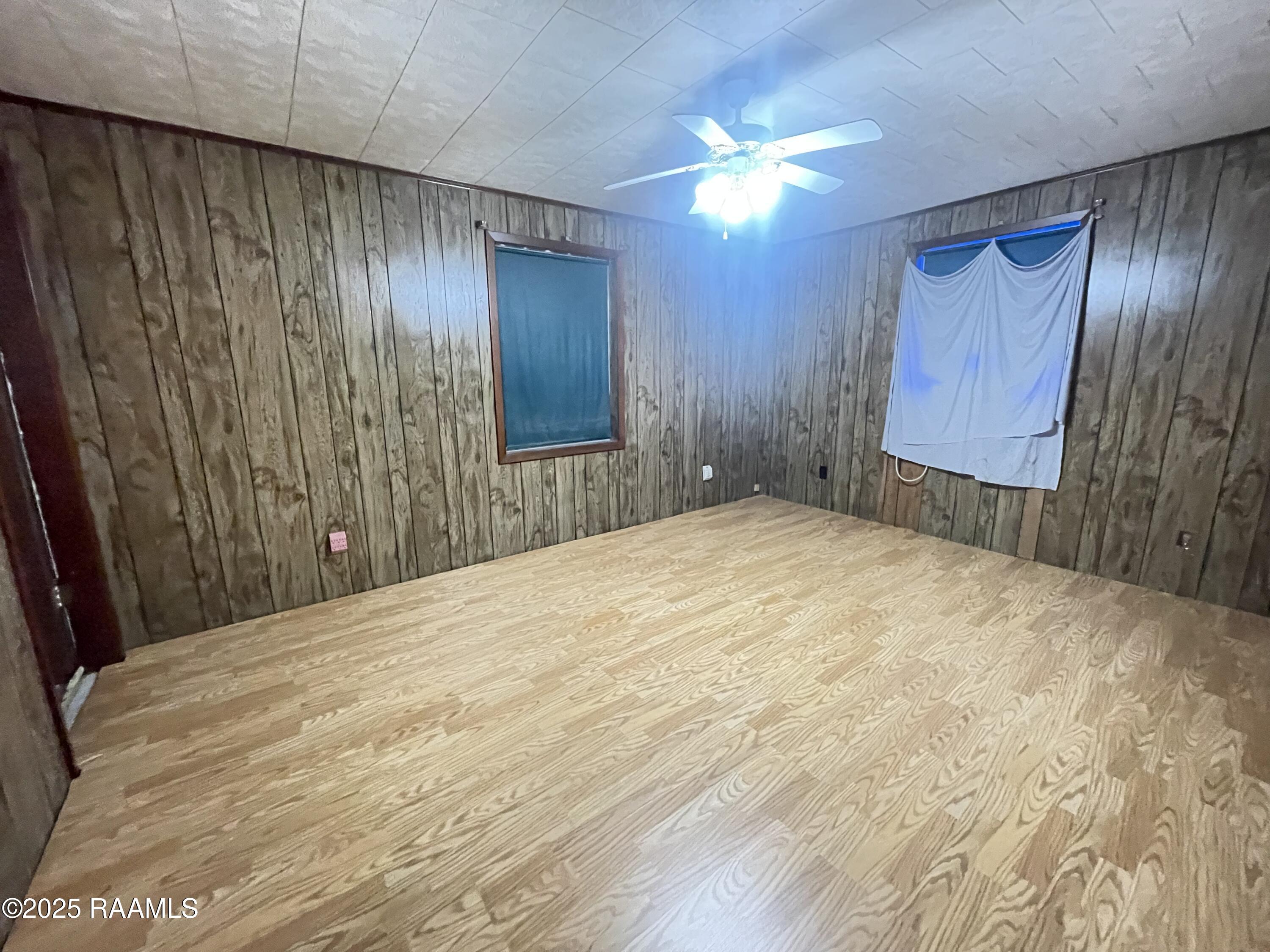 1109 Guidry Avenue Kaplan, LA 70548 - Photo 7 of 15 IMG_8392