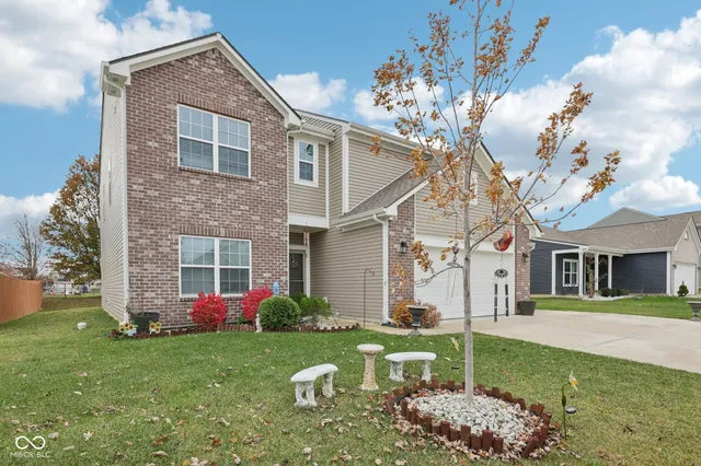 $375,000 | 10101 Caprock Canyon Drive, Indianapolis, IN 46239