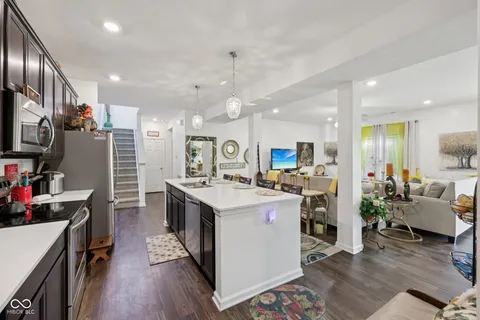 $375,000 | 10101 Caprock Canyon Drive, Indianapolis, IN 46239