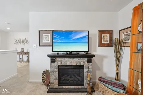 $375,000 | 10101 Caprock Canyon Drive, Indianapolis, IN 46239