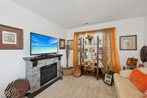 $375,000 | 10101 Caprock Canyon Drive, Indianapolis, IN 46239