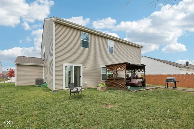 $375,000 | 10101 Caprock Canyon Drive, Indianapolis, IN 46239