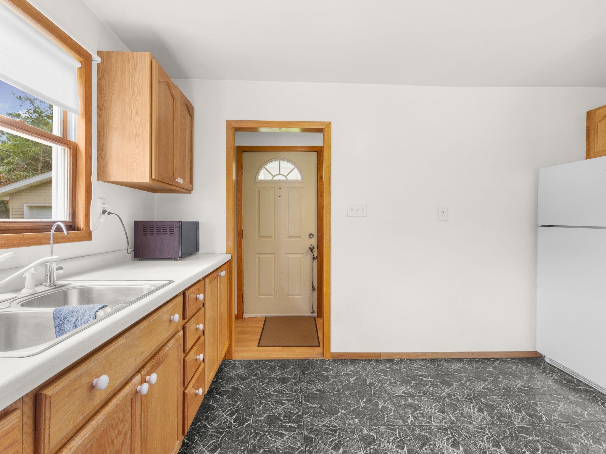 W605 Wiegers Road Marinette, WI 54143 - Photo 7 of 24