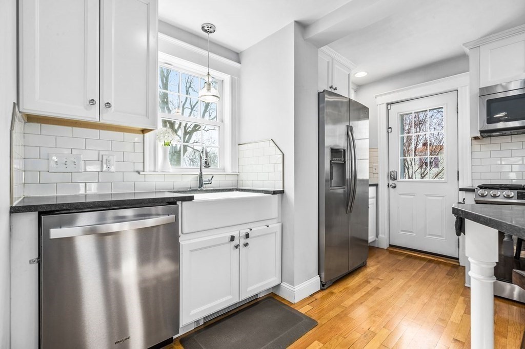 54 Chesbrough Road Boston, MA 02132 - Photo 12 of 28