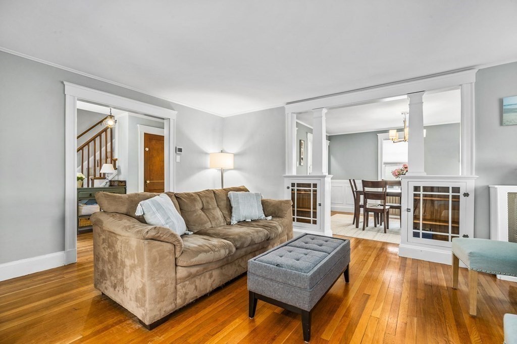 54 Chesbrough Road Boston, MA 02132 - Photo 5 of 28