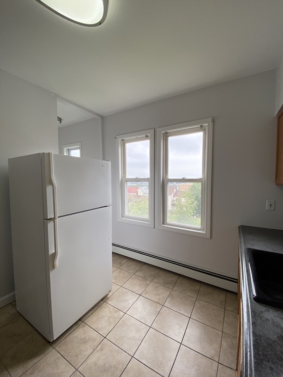 60 Prospect Street, Unit 3 Fall River, MA 02720 - Photo 12 of 16