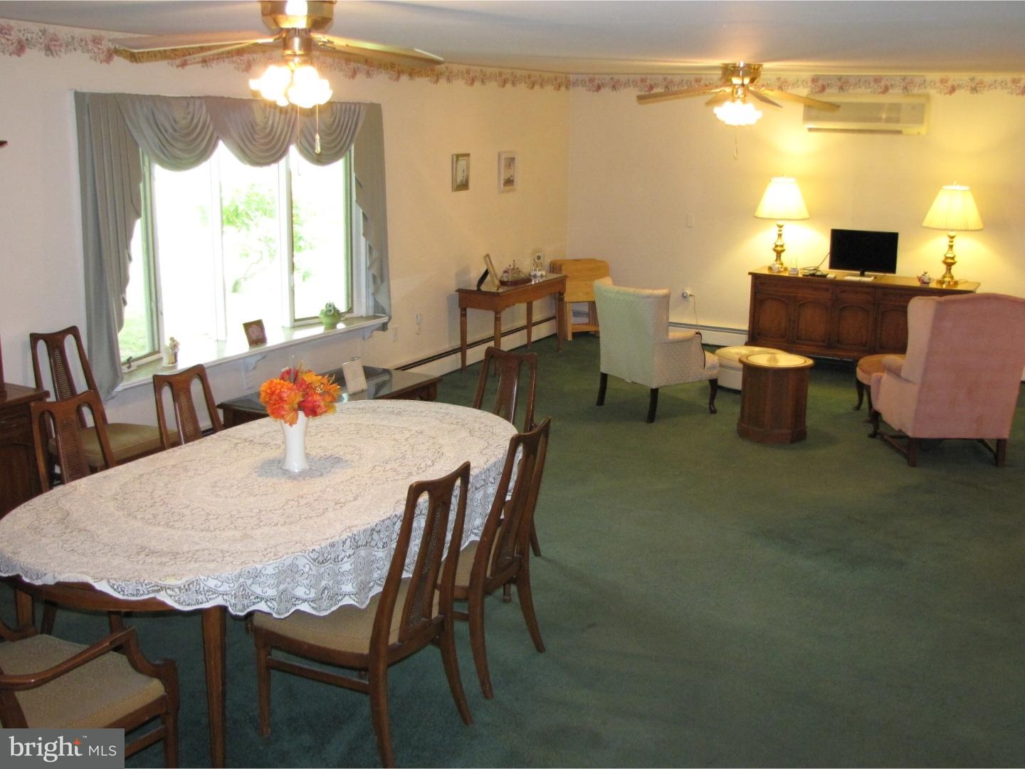 708 Mearns Road Warminster, PA 18974 - Photo 8 of 21 Great Room