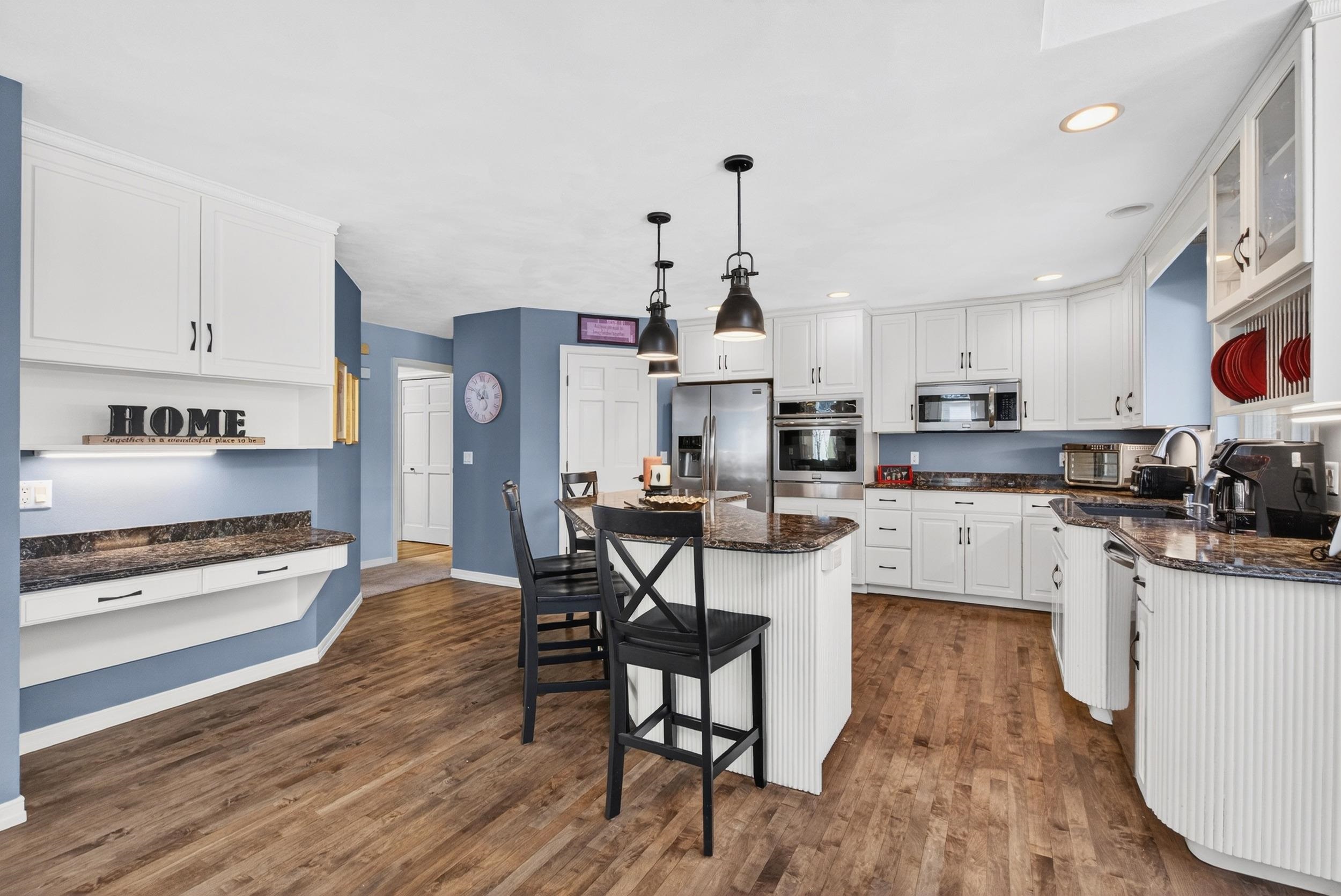 4124 Wedgewood Drive Appleton, WI 54913 - Photo 13 of 69