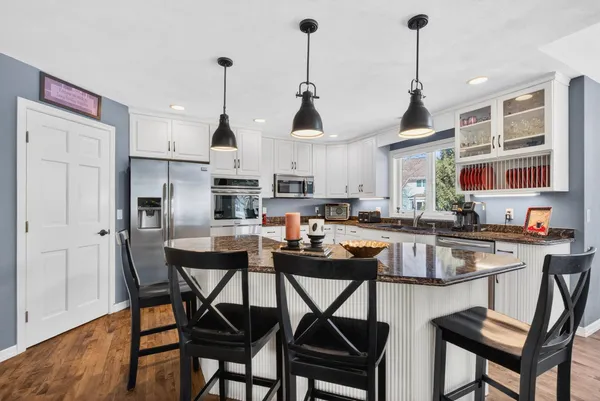 $674,900 | 4124 Wedgewood Drive, Appleton, WI 54913