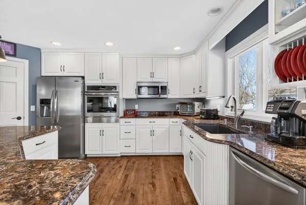 $674,900 | 4124 Wedgewood Drive, Appleton, WI 54913