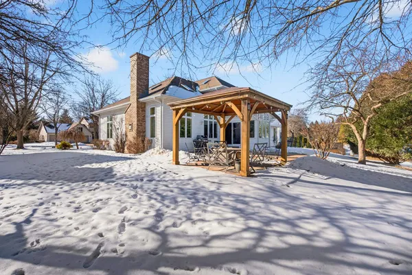 $674,900 | 4124 Wedgewood Drive, Appleton, WI 54913